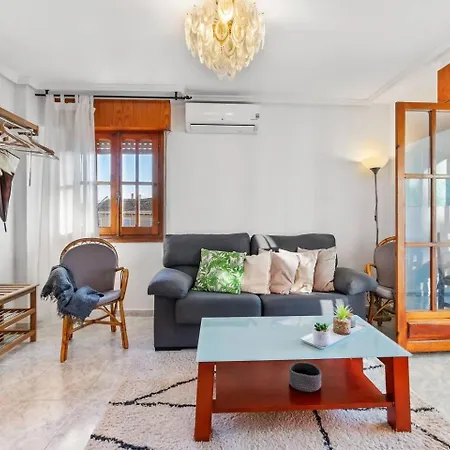 Acogedor De Primera Planta En Torreblanca Torrevieja