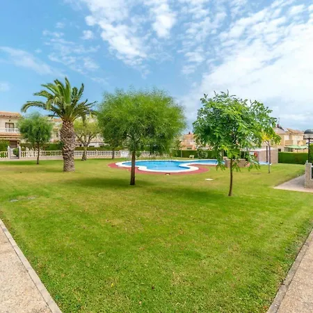 Acogedor De Primera Planta En Torreblanca